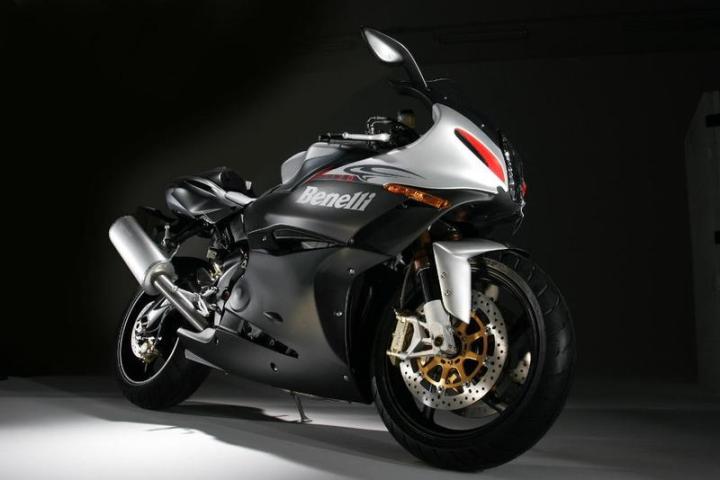 benelli-tornado-tre-1130-lateral-derecho-3.544744